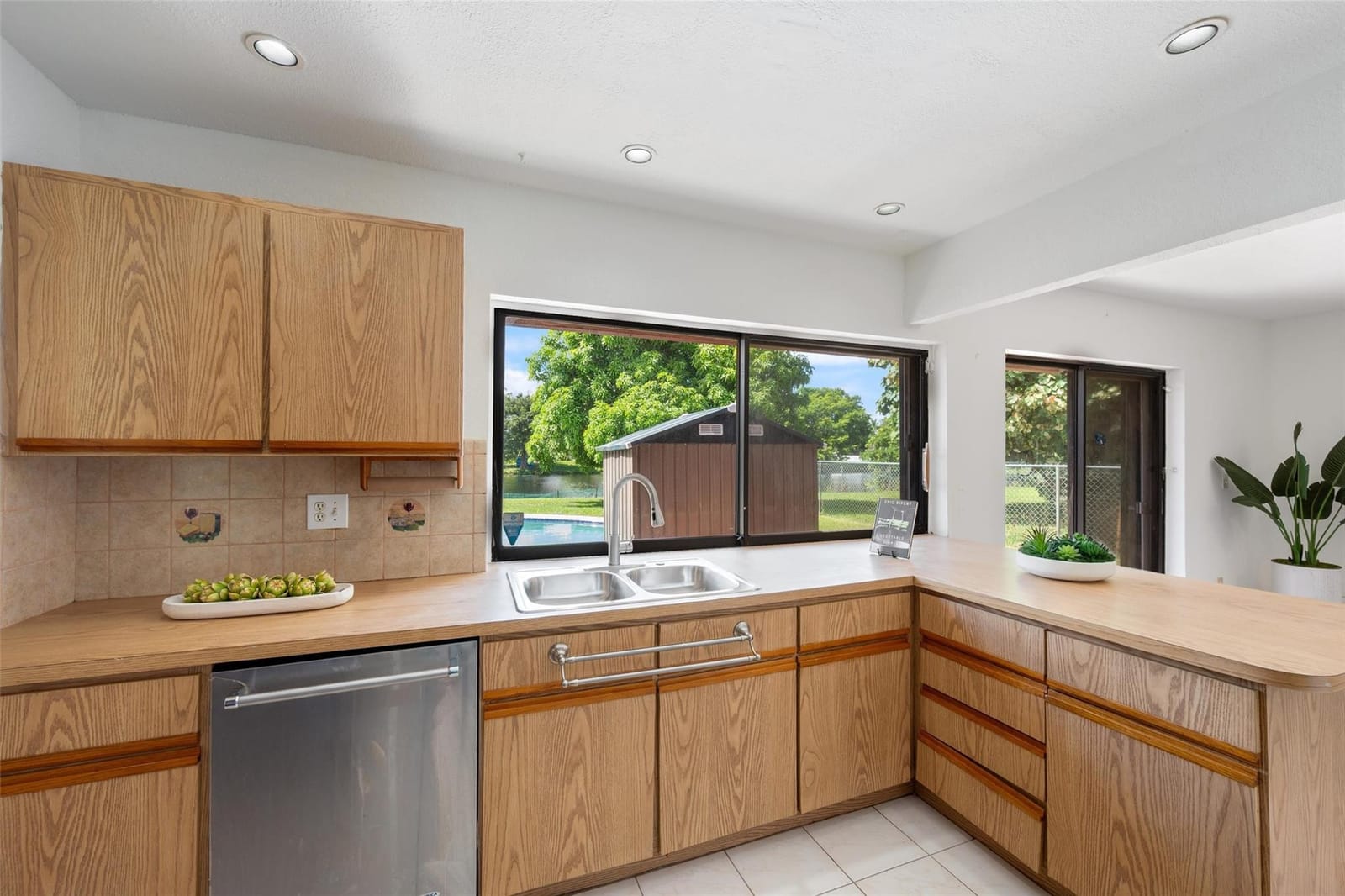 12520 SW 10th Court — photo 11