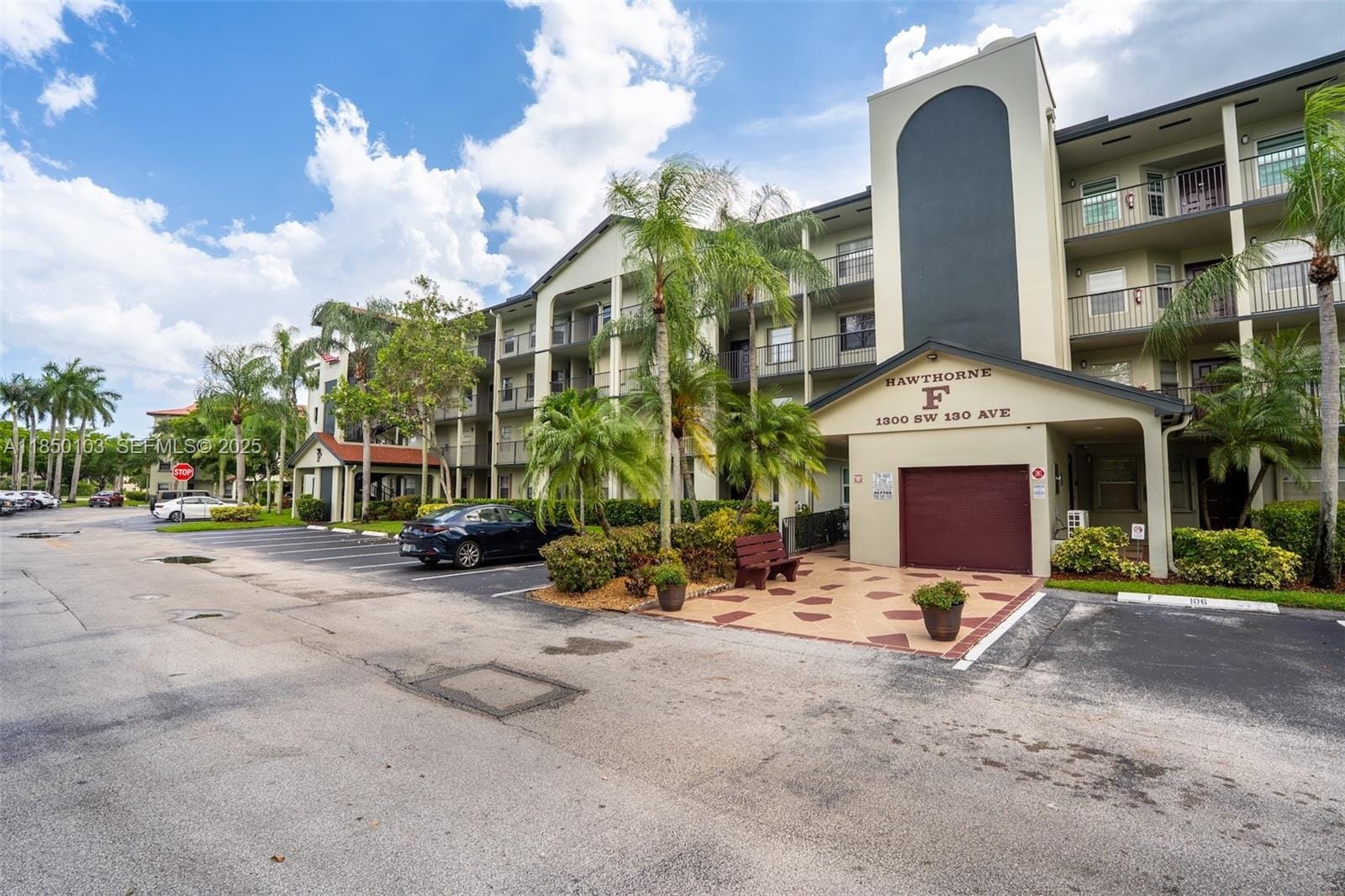 1300 SW 130th Avenue 111F, Pembroke Pines, FL 33027