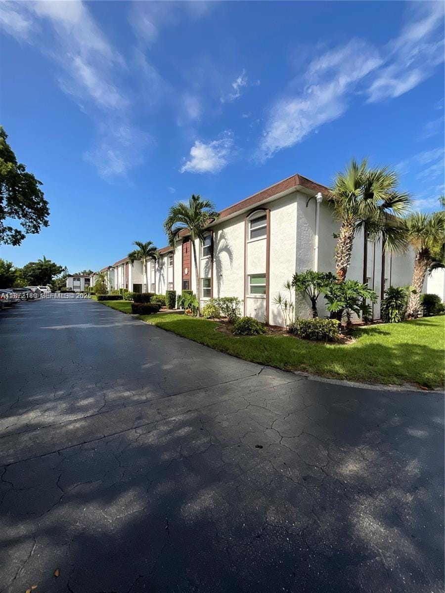 2828 Jackson Street I3 — photo 3