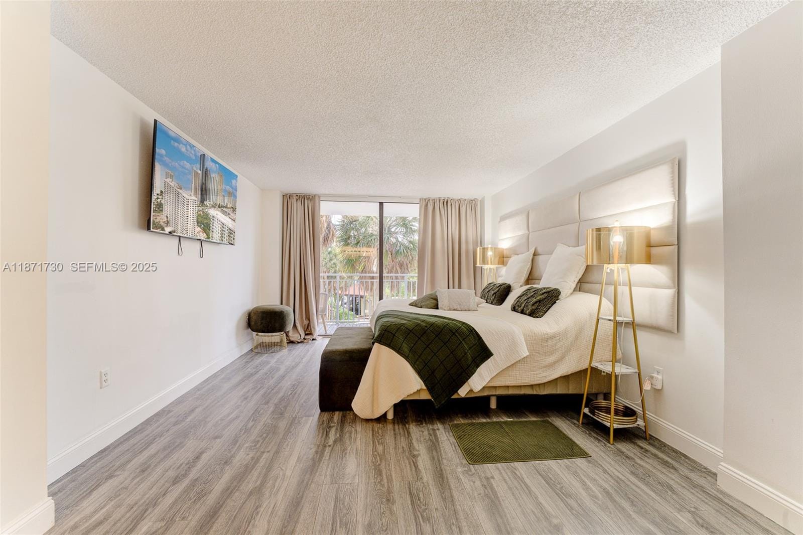 210 174th Street 312, Sunny Isles Beach, FL 33160 photo 15