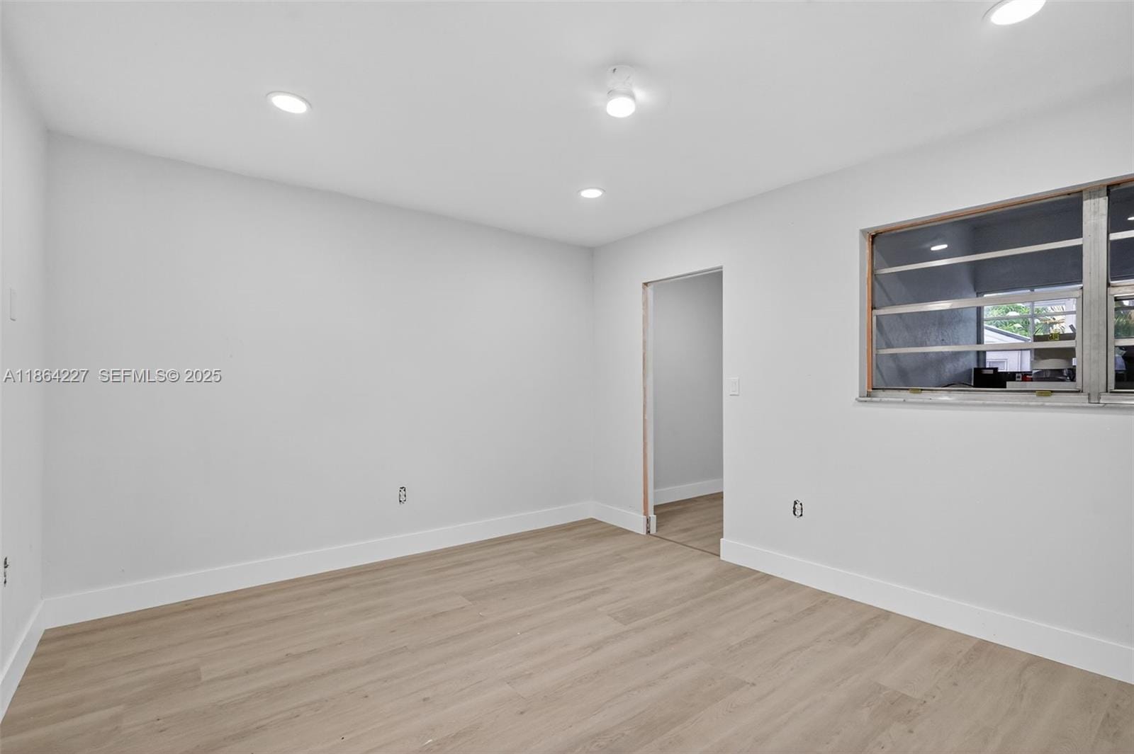 6566 W 2nd Court, Hialeah, FL 33012 photo 17
