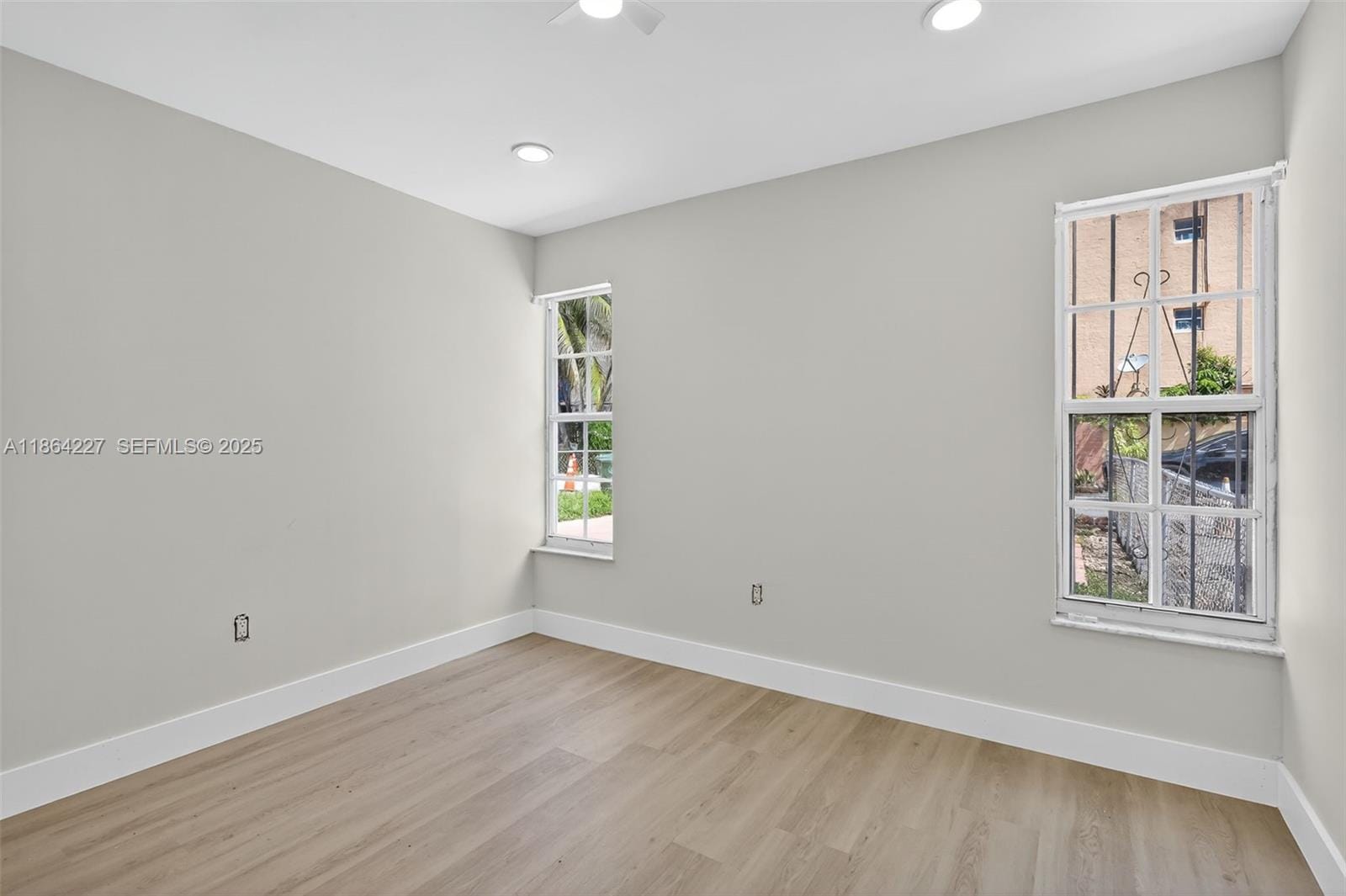 6566 W 2nd Court, Hialeah, FL 33012 photo 9