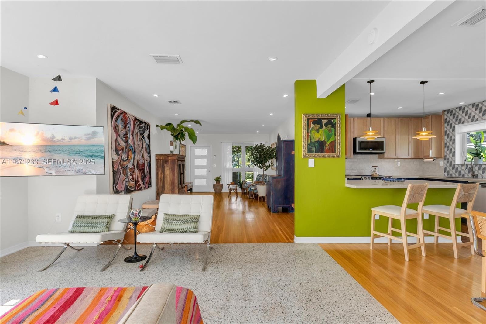 415 Velarde Avenue — photo 3