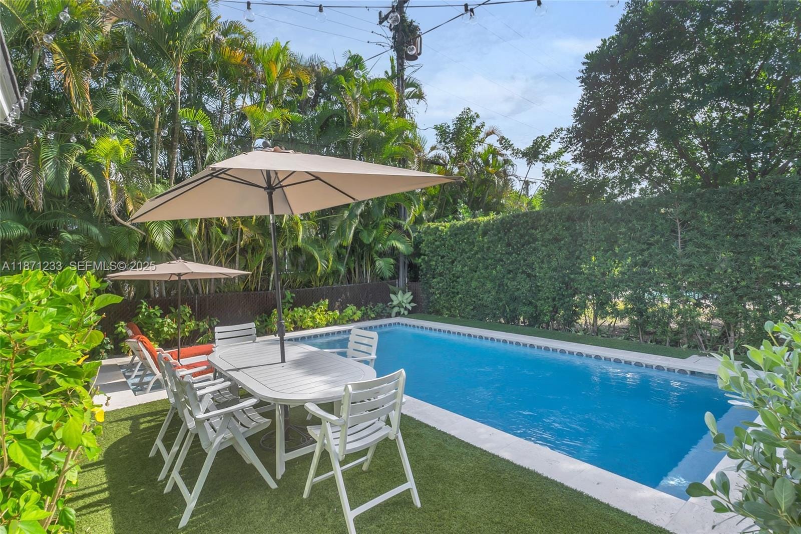 415 Velarde Avenue, Coral Gables, FL 33134 photo 13
