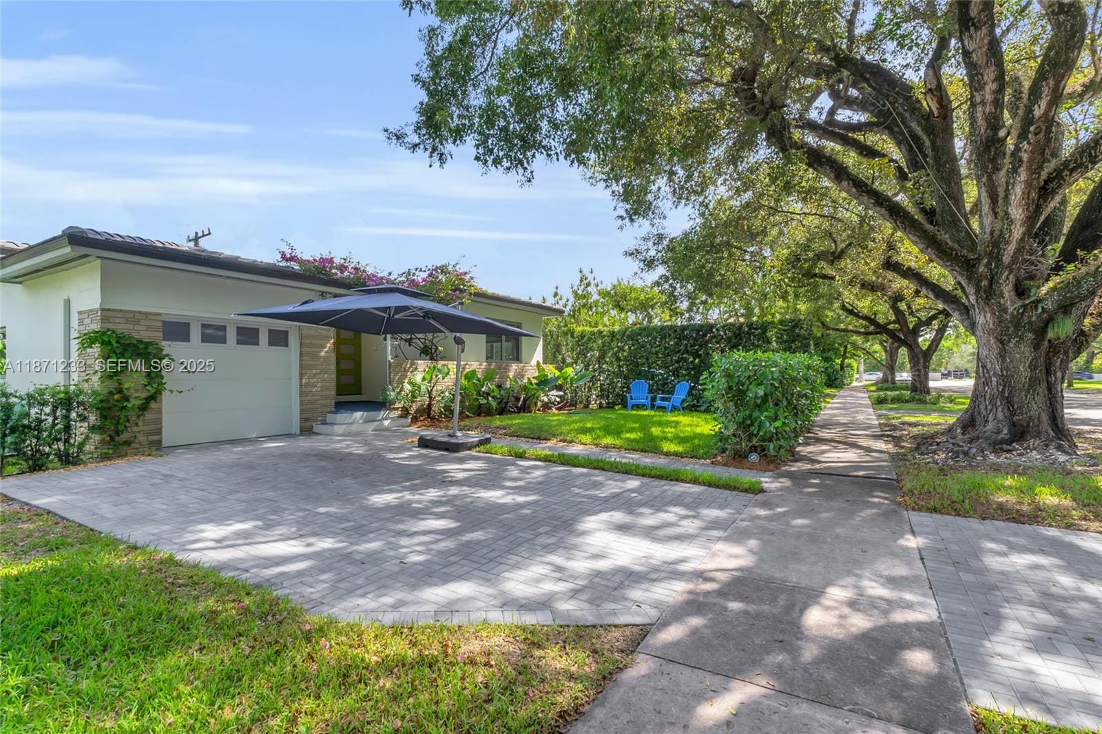 415 Velarde Avenue, Coral Gables, FL 33134 photo 18