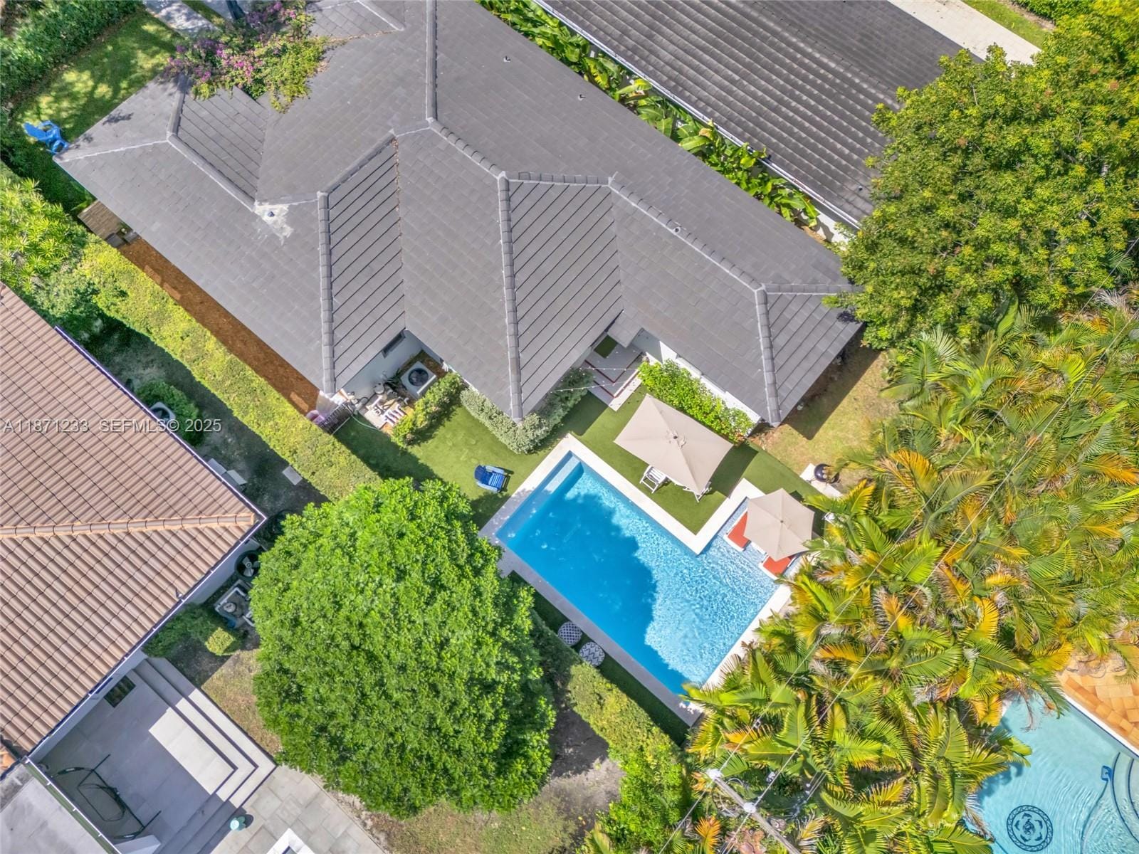 415 Velarde Avenue, Coral Gables, FL 33134 photo 19