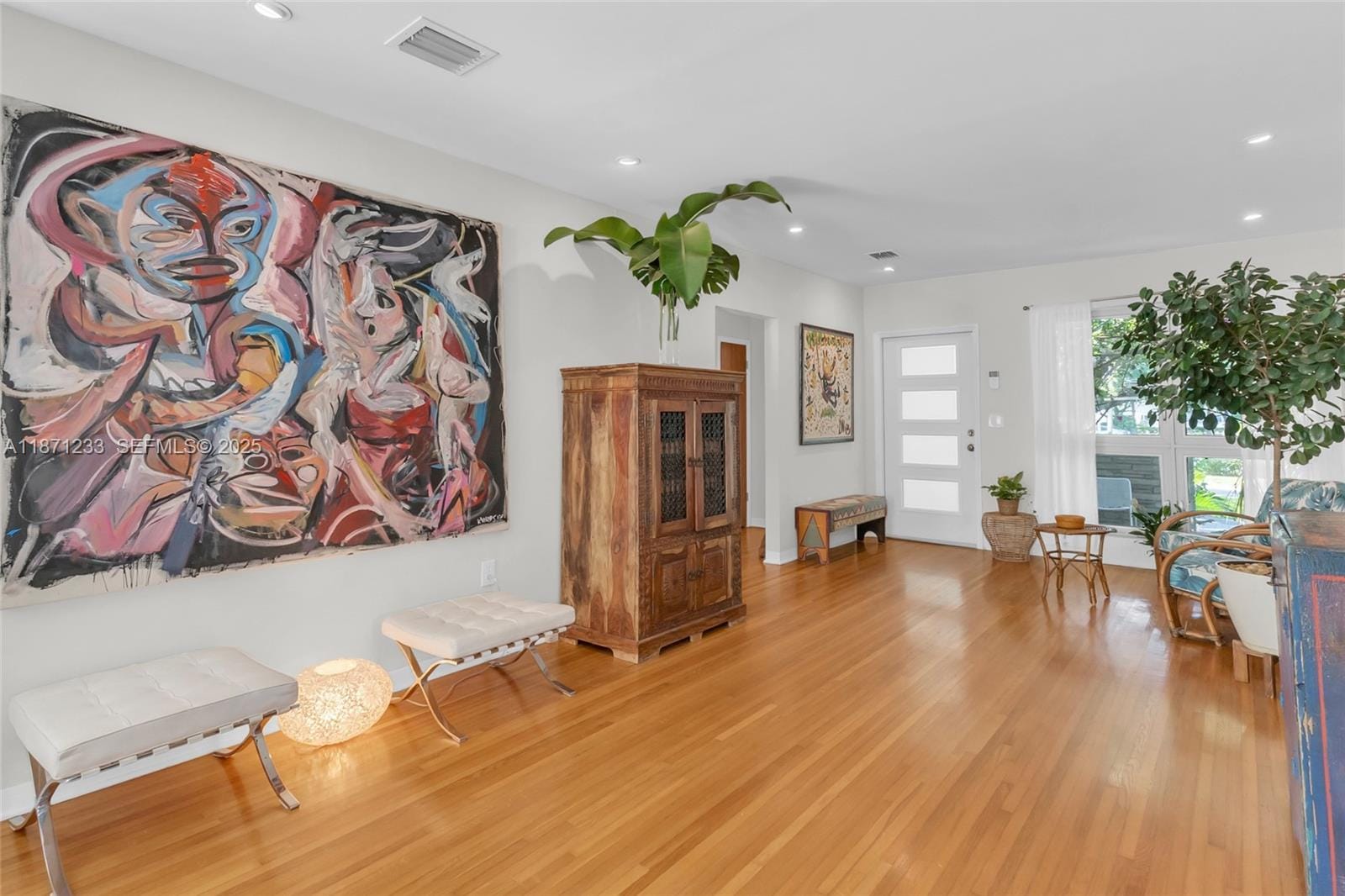 415 Velarde Avenue — photo 5
