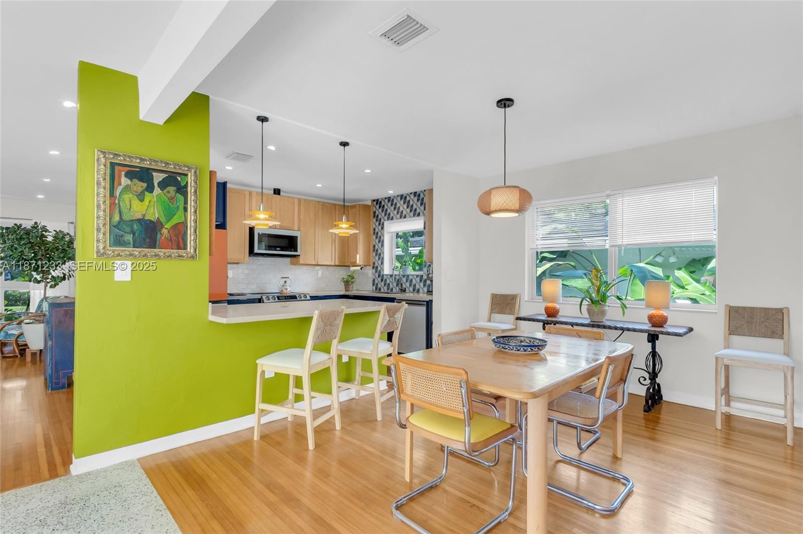 415 Velarde Avenue — photo 8