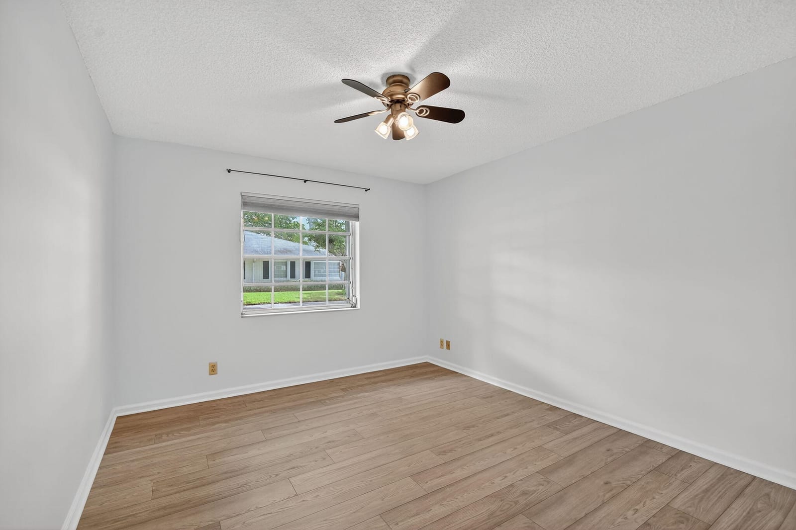 10138 S 45th Terrace, Boynton Beach, FL 33436 photo 15