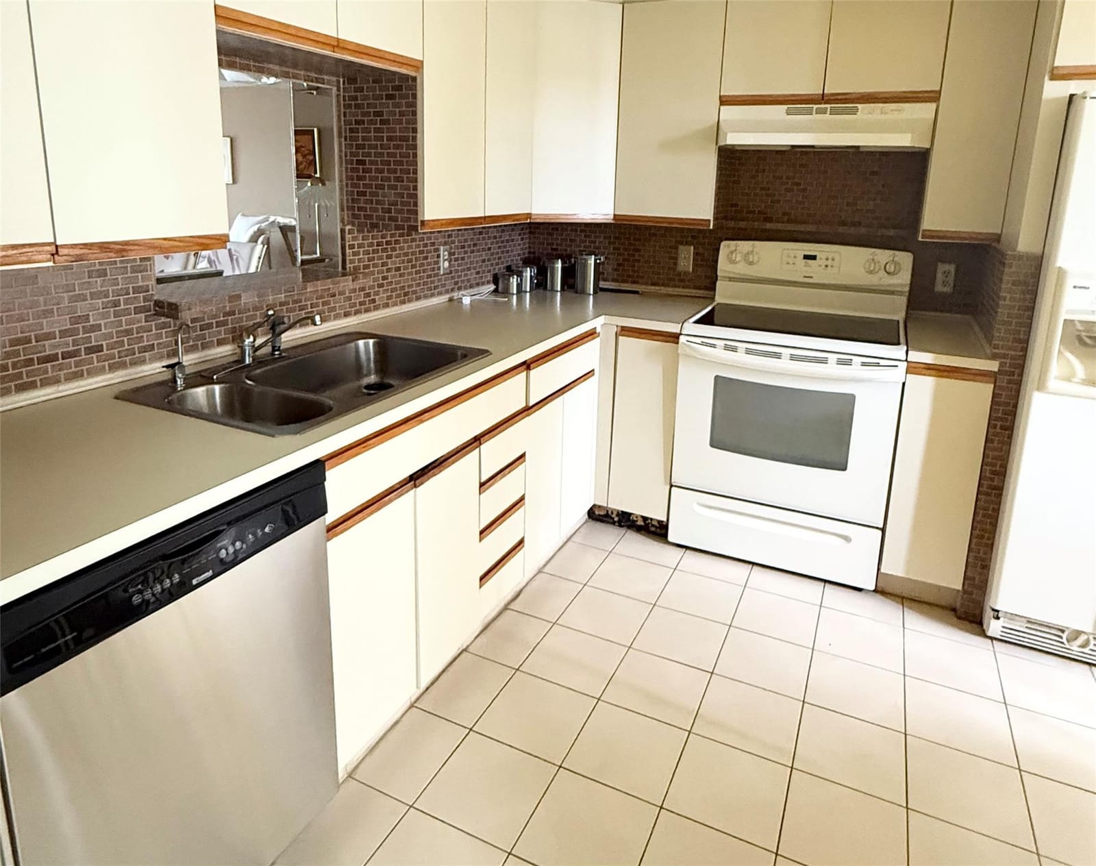 2903 SE Victoria Circle 03 — photo 12