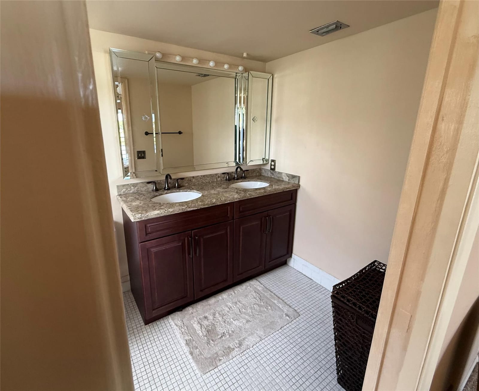 2903 SE Victoria Circle 03, Coconut Creek, FL 33066 photo 17