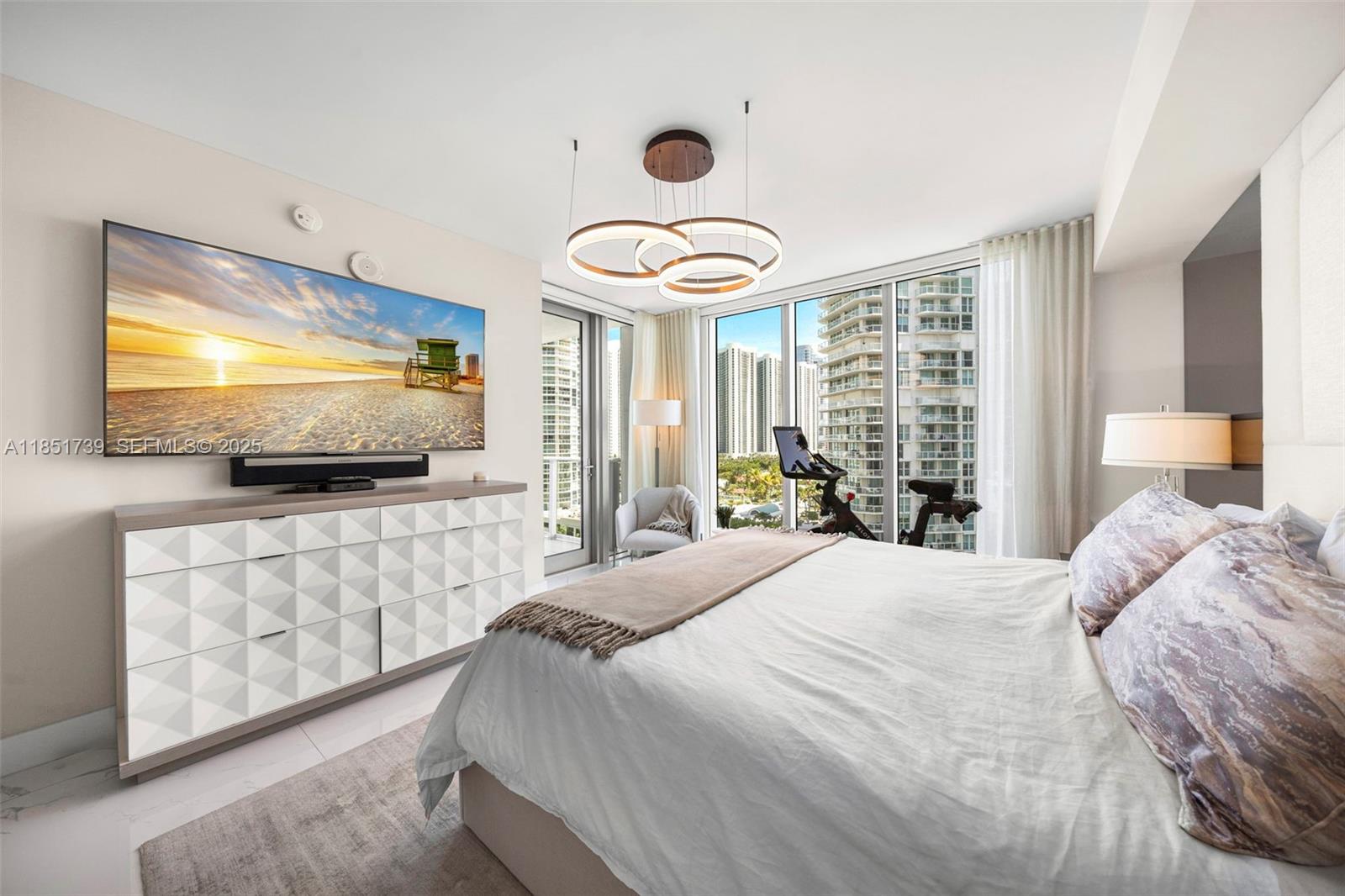 300 Sunny Isles Boulevard 4902, Sunny Isles Beach, FL 33160 photo 27