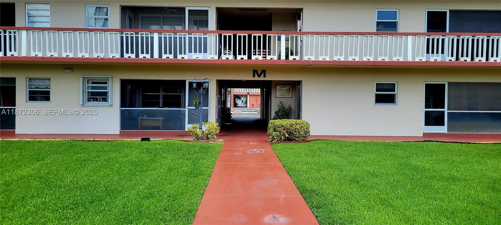 5300 Washington Street M107, Hollywood, FL 33021