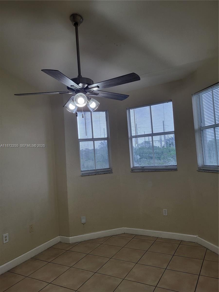 2551 SE 16th Terrace 203, Homestead, FL 33035 photo 13