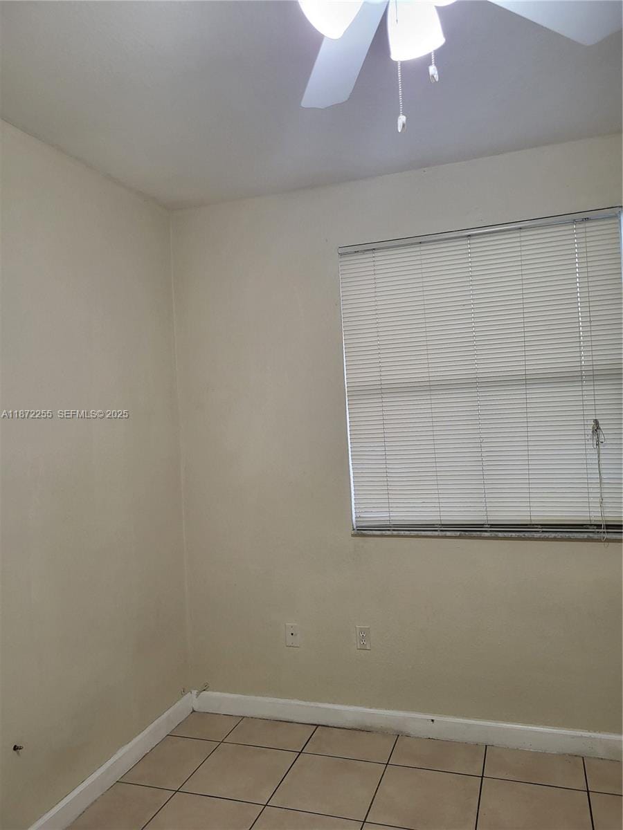 2551 SE 16th Terrace 203, Homestead, FL 33035 photo 3