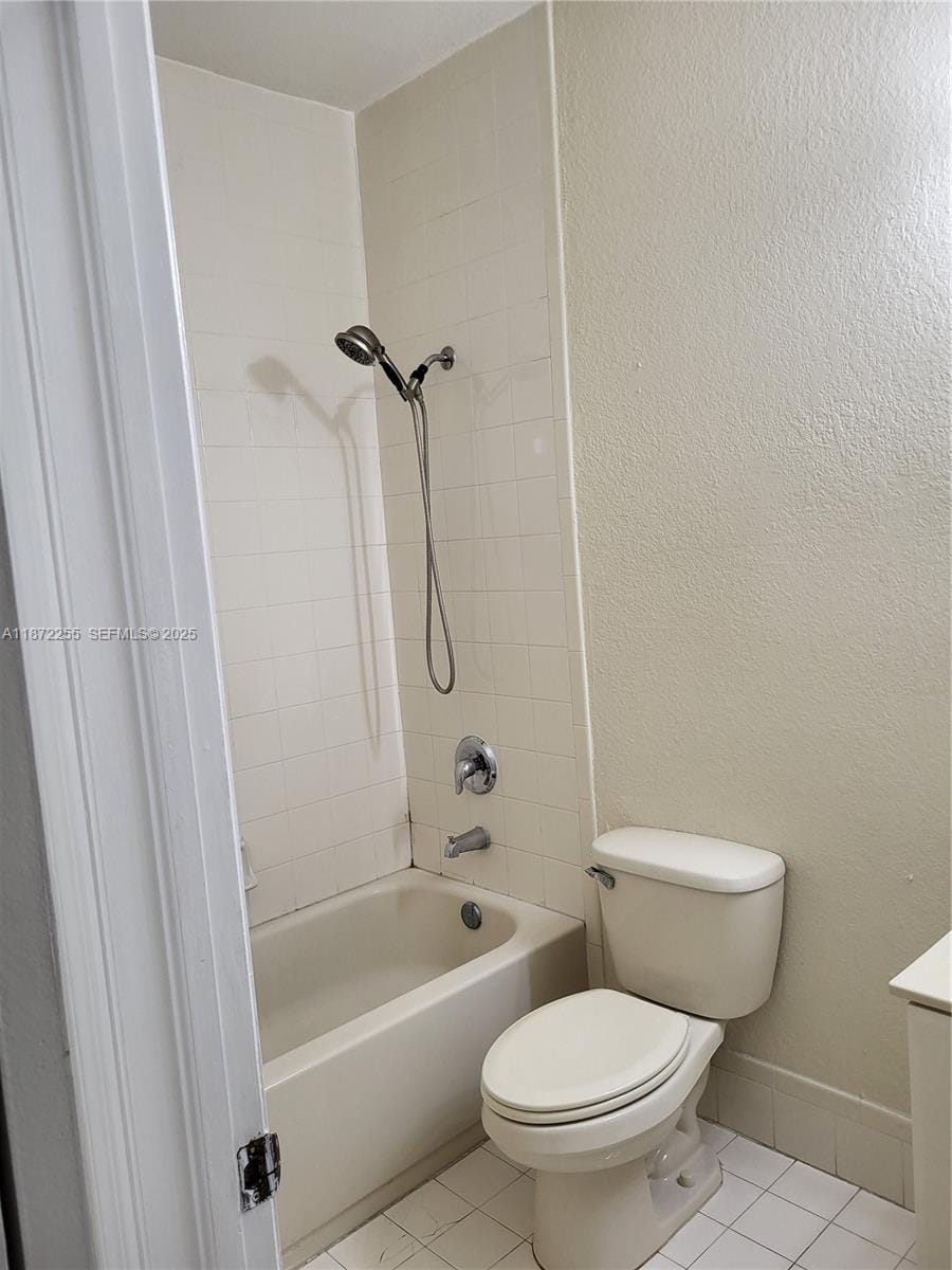 2551 SE 16th Terrace 203, Homestead, FL 33035 photo 4