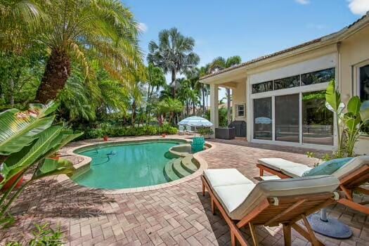802 Floret Drive, Palm Beach Gardens, FL 33410 photo 4