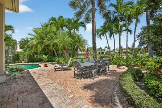 802 Floret Drive, Palm Beach Gardens, FL 33410 photo 9