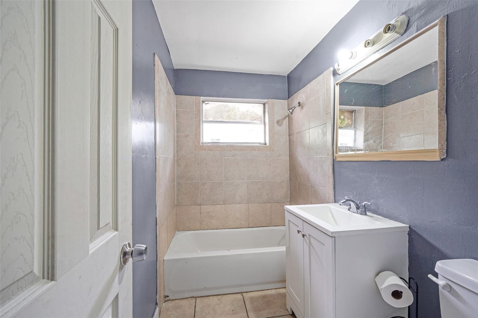 1025 NW 8th Street, Hallandale Beach, FL 33009 photo 13