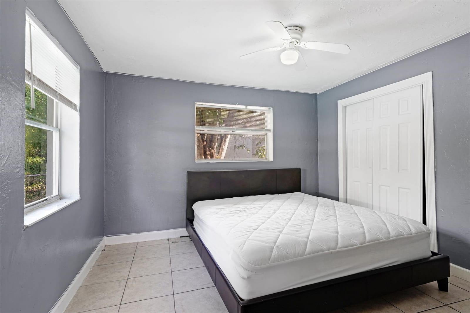 1025 NW 8th Street, Hallandale Beach, FL 33009 photo 16