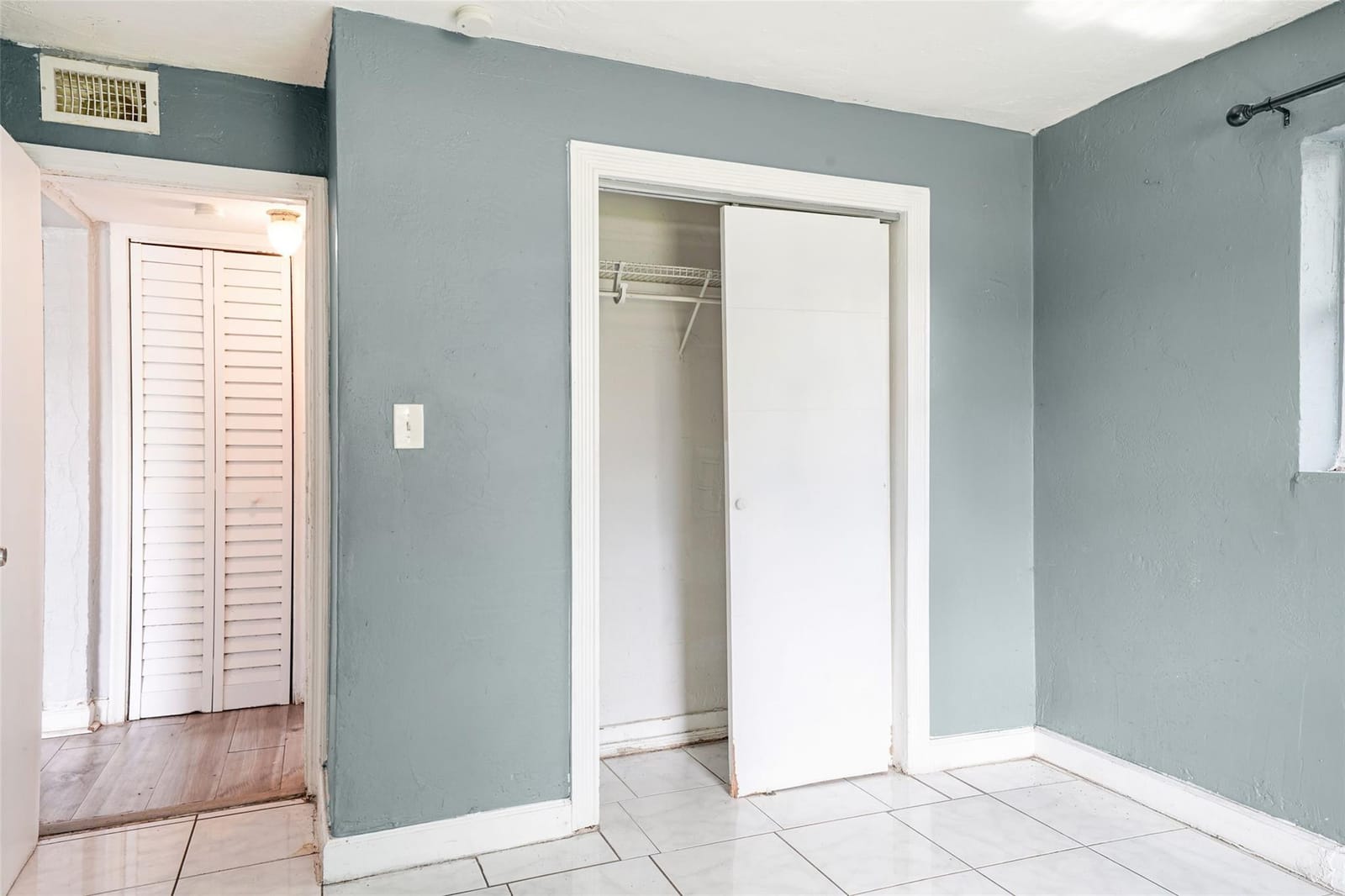 1025 NW 8th Street, Hallandale Beach, FL 33009 photo 20