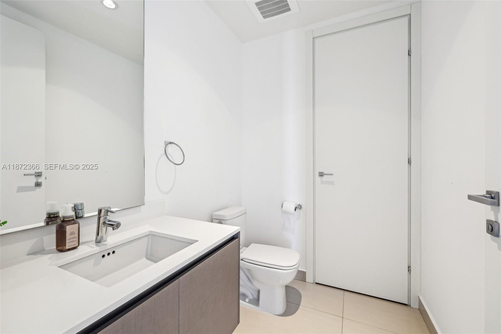 3250 NE 188th Street 607, Aventura, FL 33180 photo 15