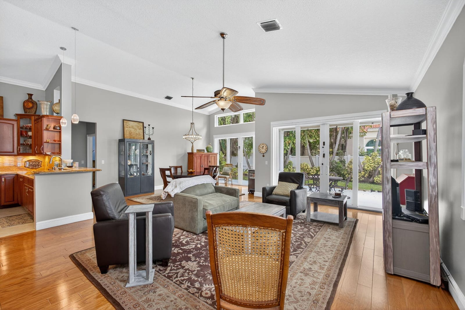 2060 Cezanne Road, West Palm Beach, FL 33409 photo 11