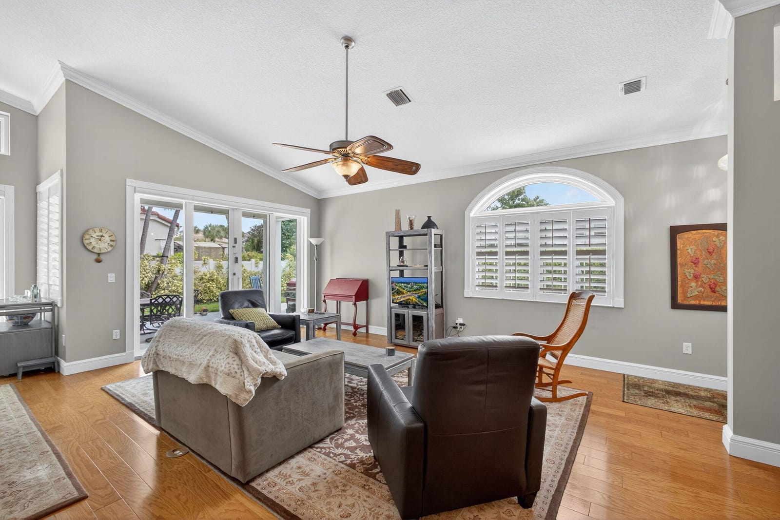 2060 Cezanne Road, West Palm Beach, FL 33409 photo 12