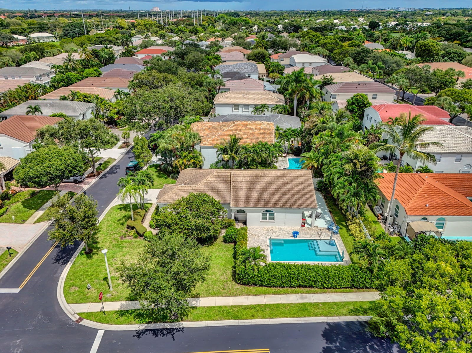 2060 Cezanne Road, West Palm Beach, FL 33409 photo 4