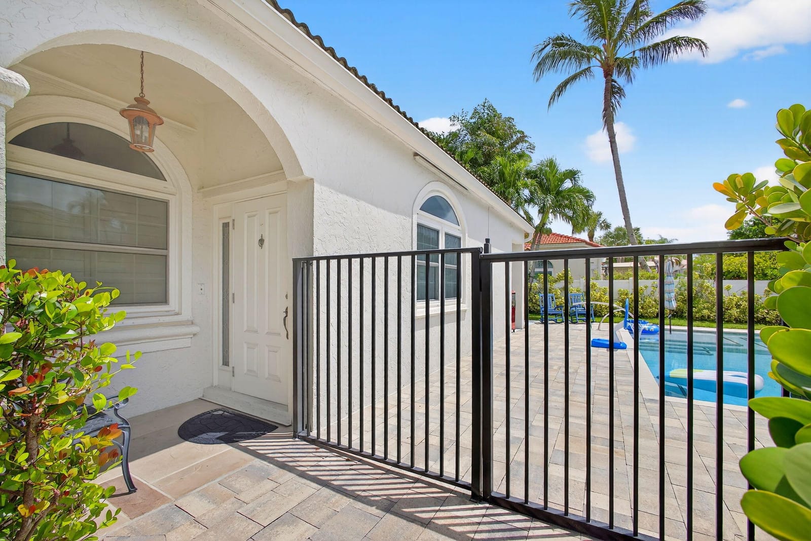 2060 Cezanne Road, West Palm Beach, FL 33409 photo 10