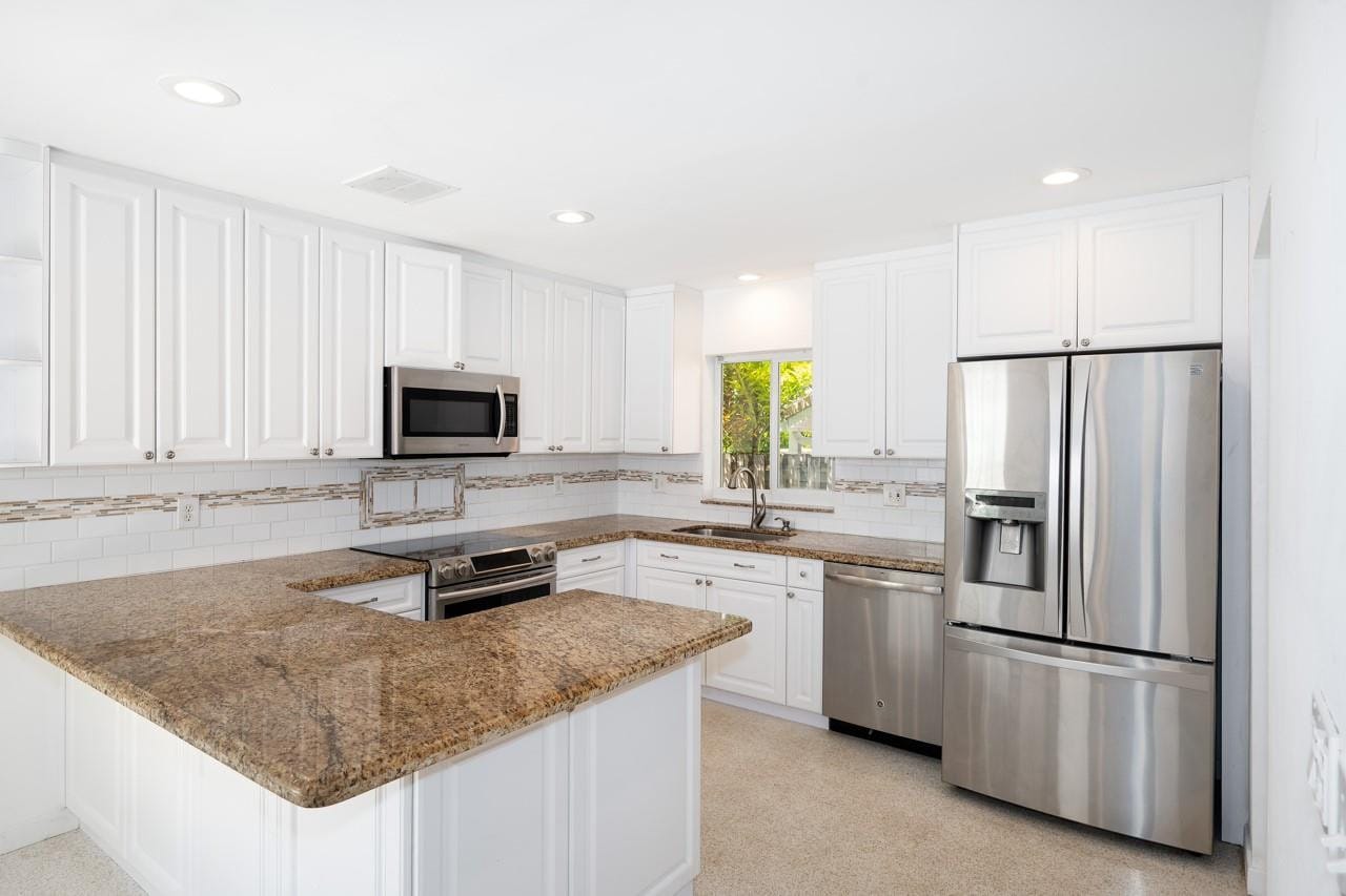 232 Codrington Drive — photo 11