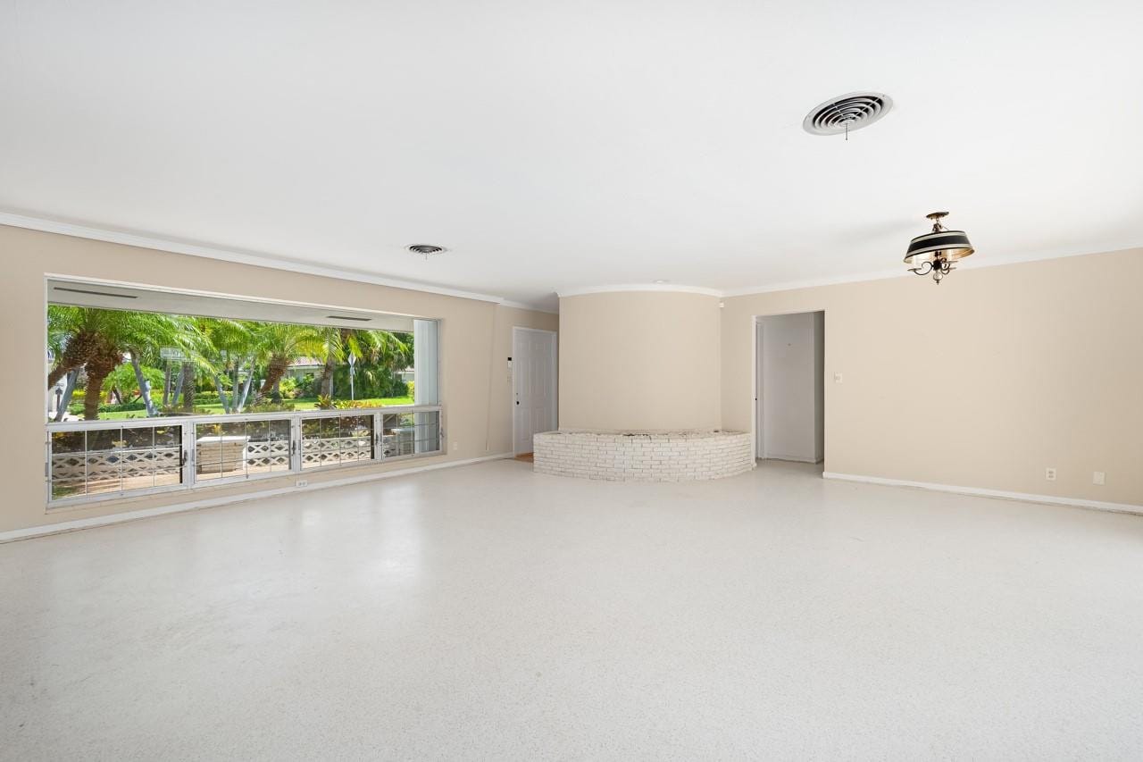 232 Codrington Drive — photo 7