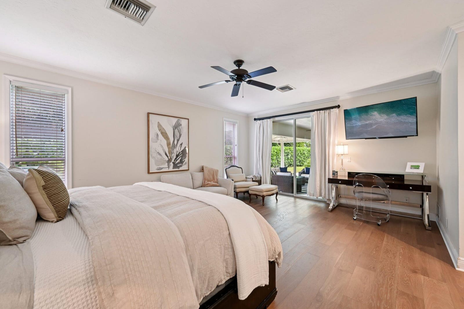 257 N Country Club Drive, Atlantis, FL 33462 photo 24
