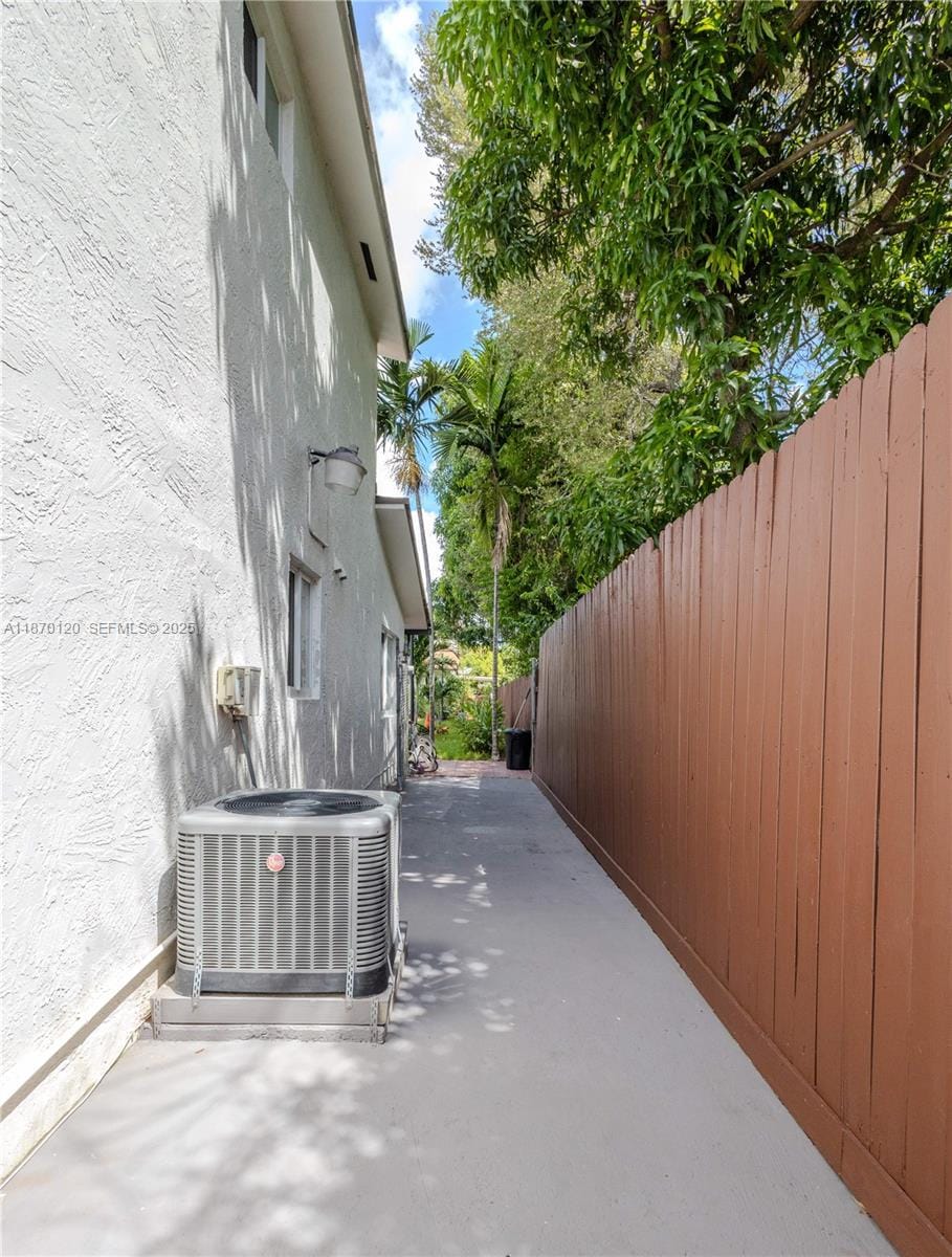 2435 SW 11th Street 9-B, Miami, FL 33135 photo 20