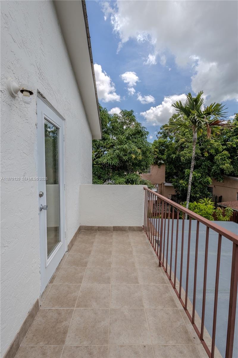 2435 SW 11th Street 9-B, Miami, FL 33135 photo 25