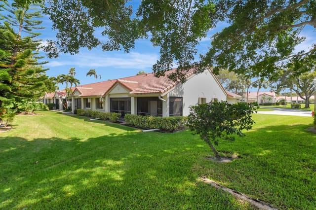 5943 Parkwalk Circle W, sold in Parkwalk, Boynton Beach, FL