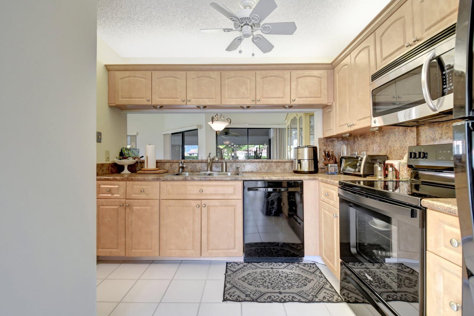 5943 Parkwalk Circle W, Boynton Beach, FL 33472 photo 8