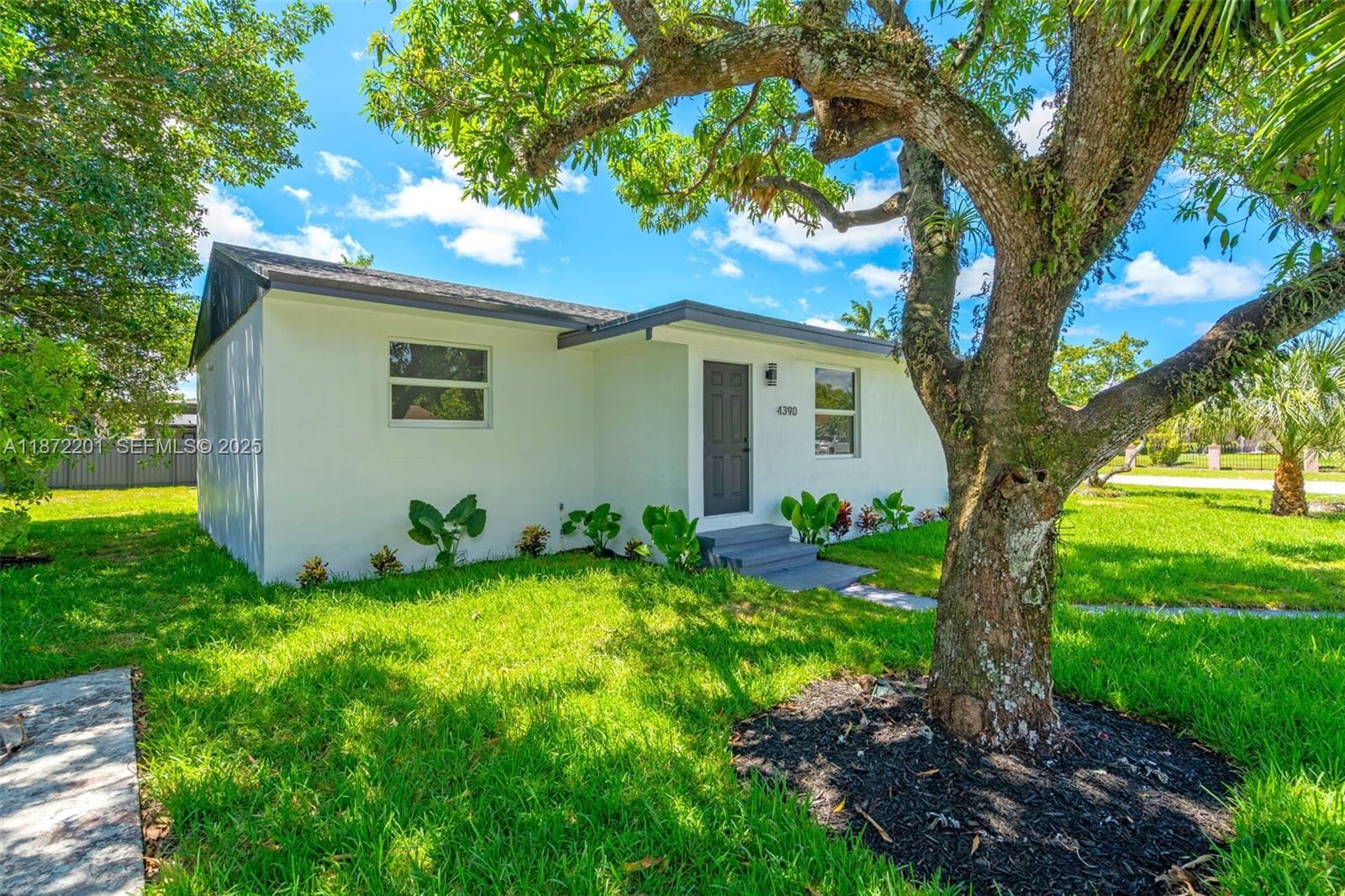 4390 NW 171st Street, Miami Gardens, FL 33055 photo 2