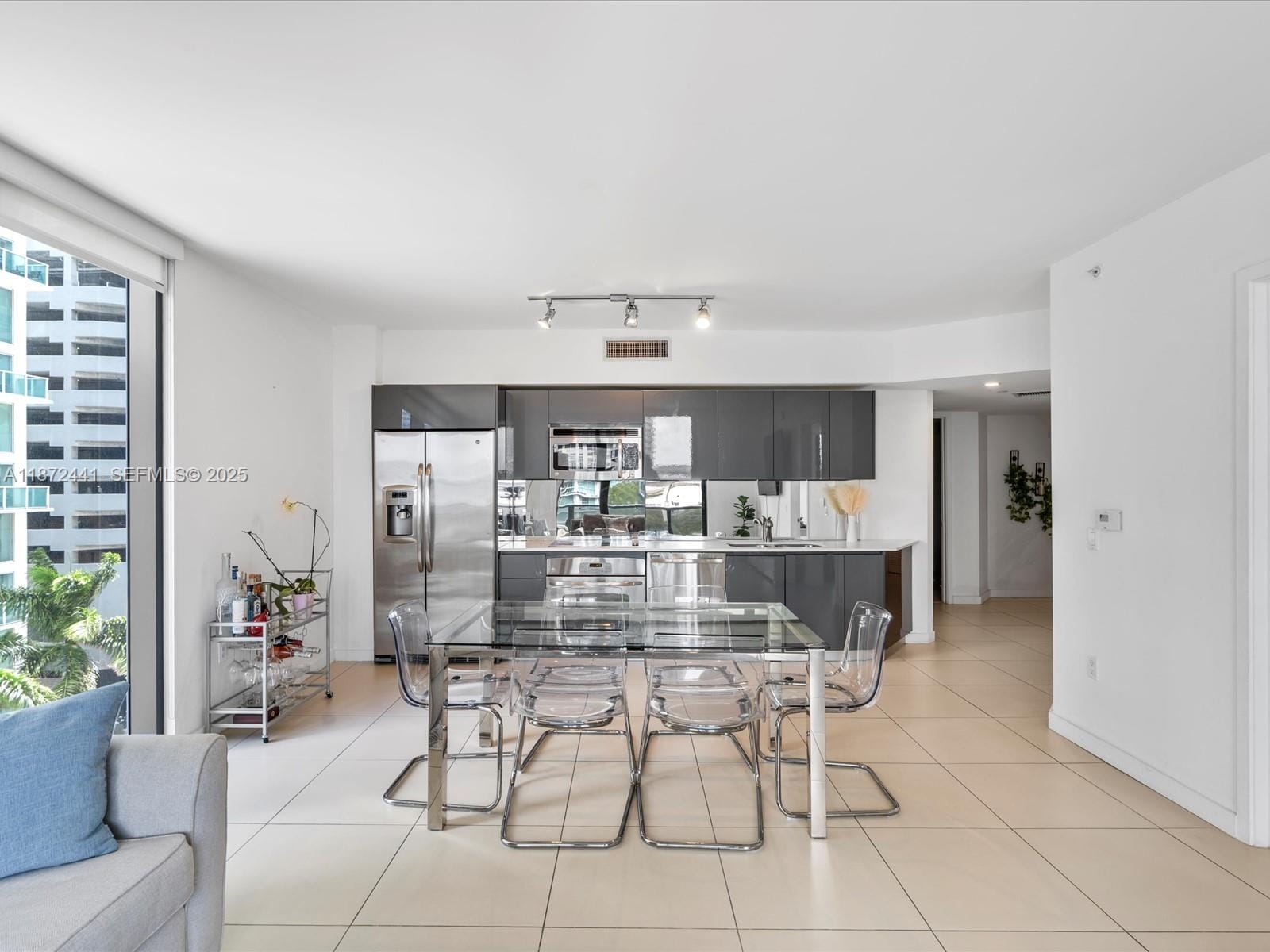 31 SE 6th Street 802, Miami, FL 33131 photo 14
