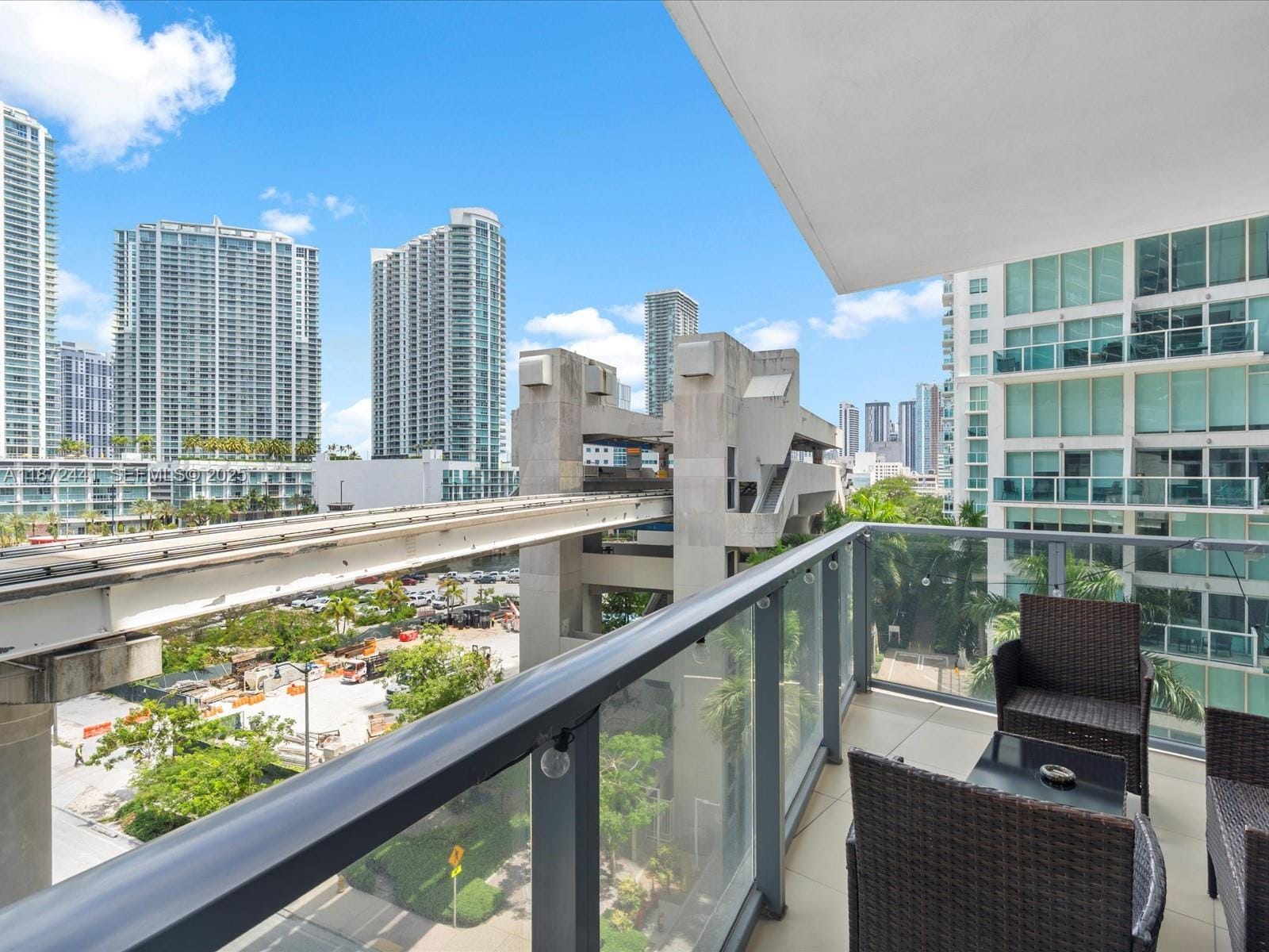 31 SE 6th Street 802, Miami, FL 33131 photo 30