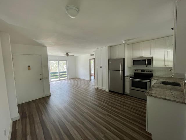 5348 NE 6th Avenue G11, sold in Embarcadero, Oakland Park, FL