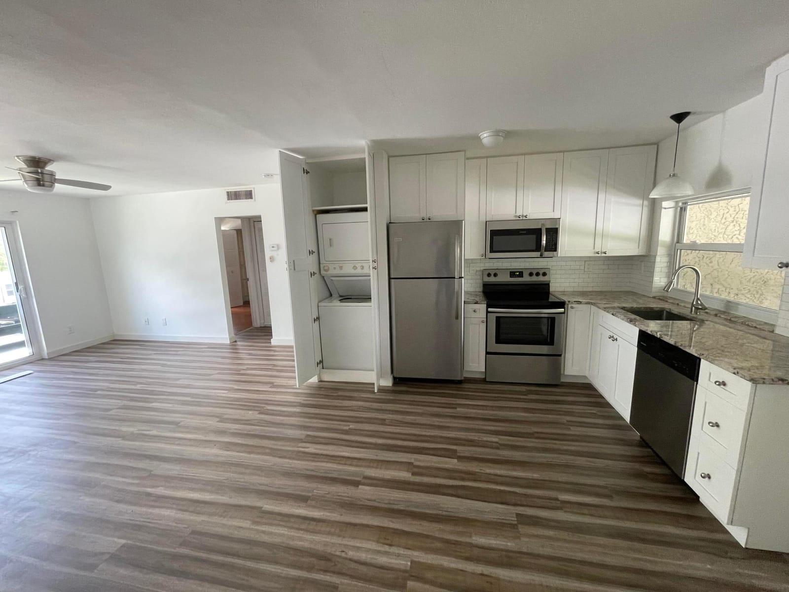 5348 NE 6th Avenue G11, Oakland Park, FL 33334 photo 2