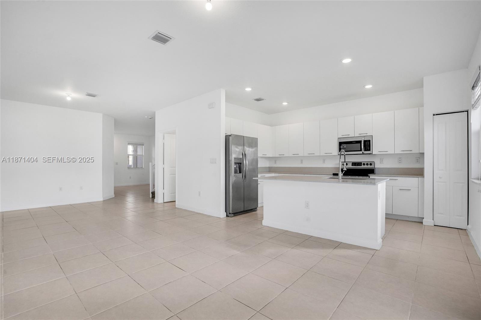 12609 NW 23rd Place — photo 7