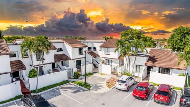 1231 SW 124th Court 25-C, Miami, FL 33184