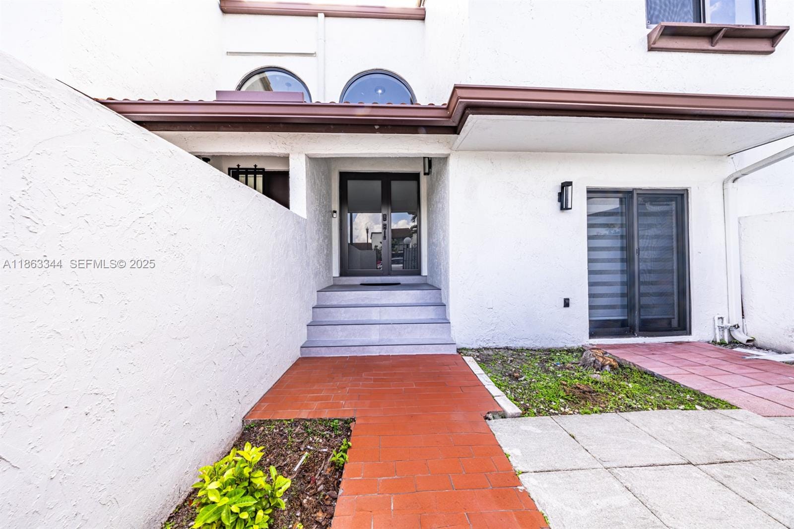 1231 SW 124th Court 25-C, Miami, FL 33184 photo 2