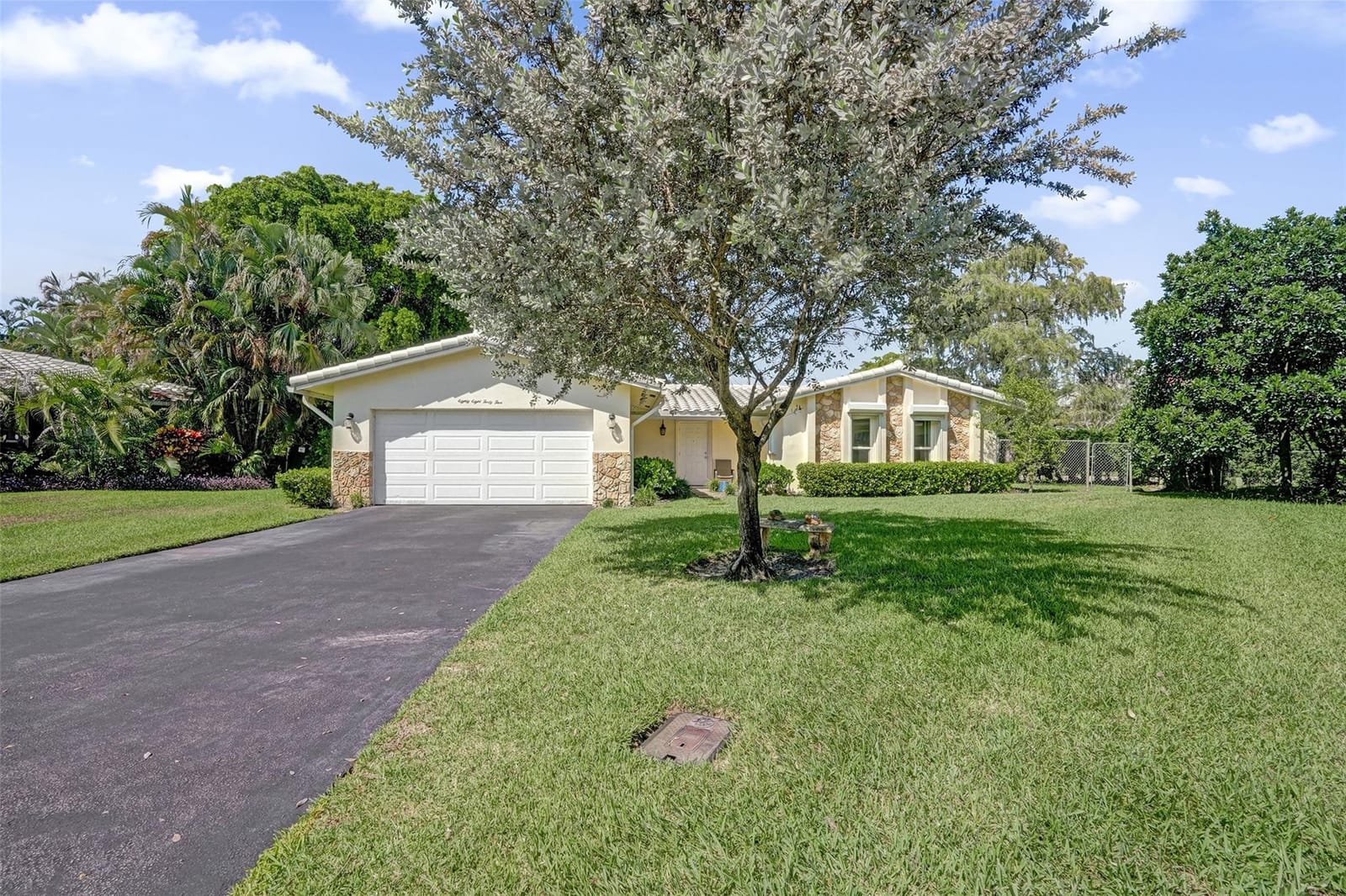 8845 NW 29th Place, Coral Springs, FL 33065