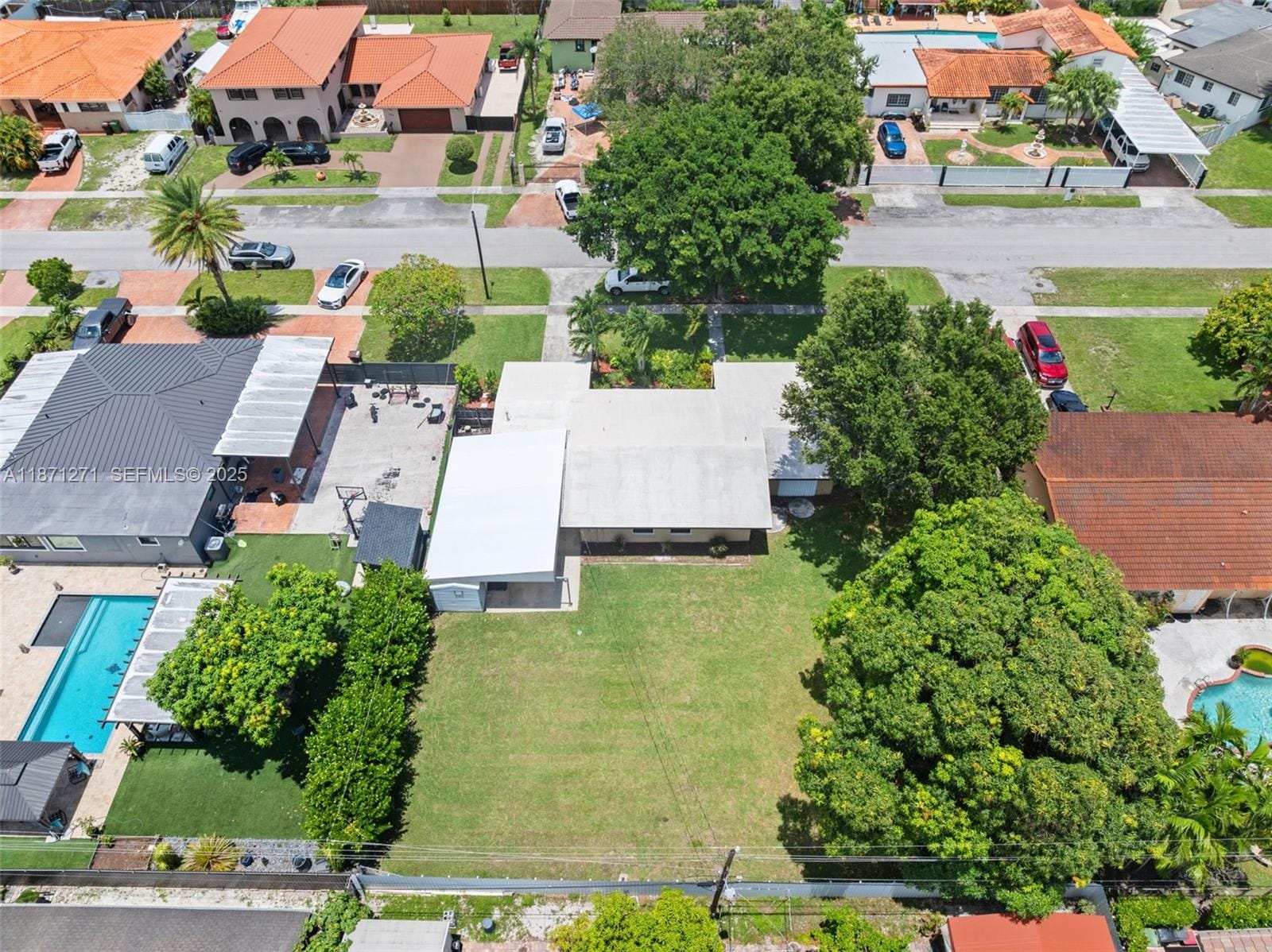 138 W 52nd Street, Hialeah, FL 33012