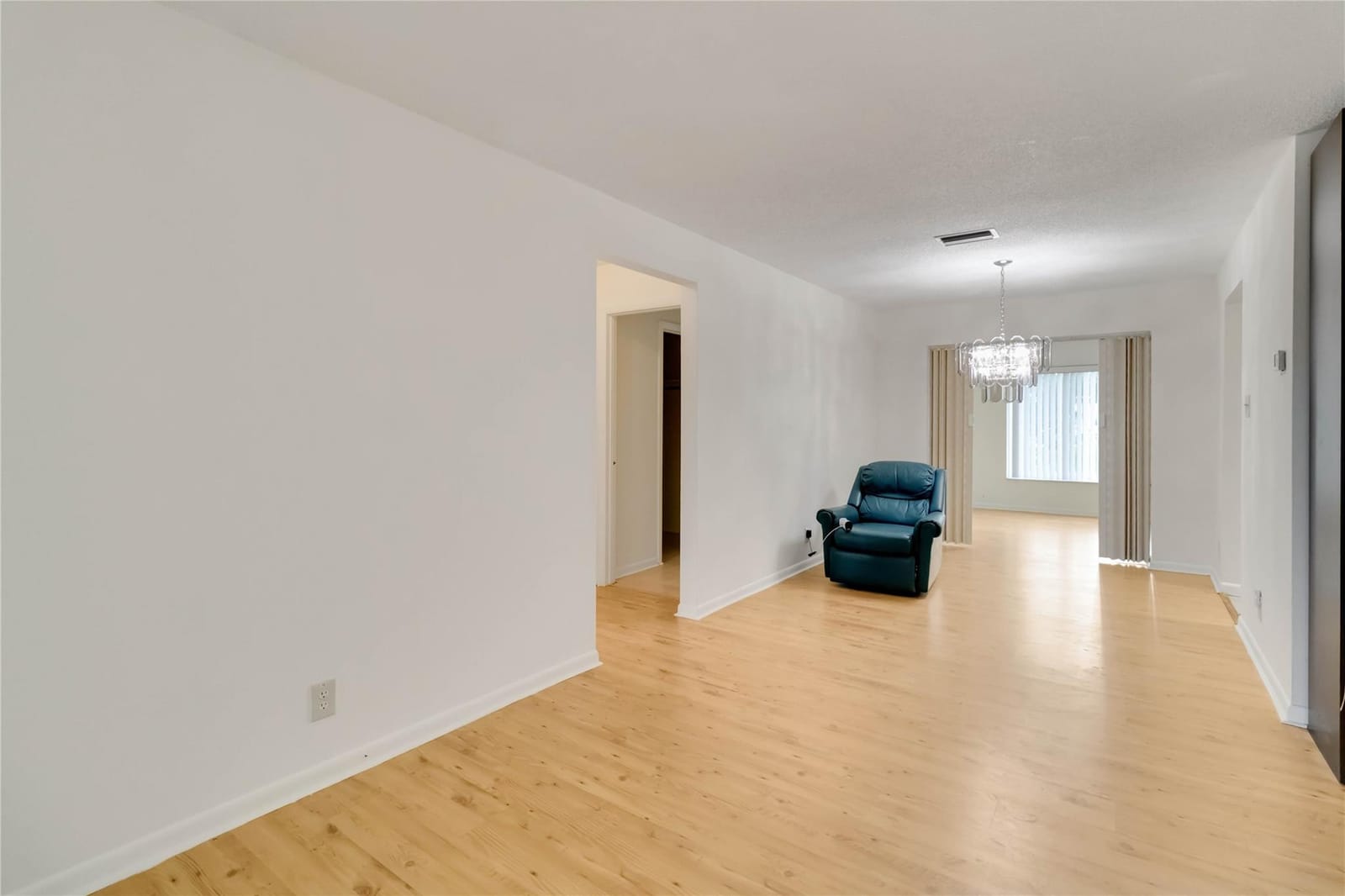 735 NW 73rd Terrace — photo 9