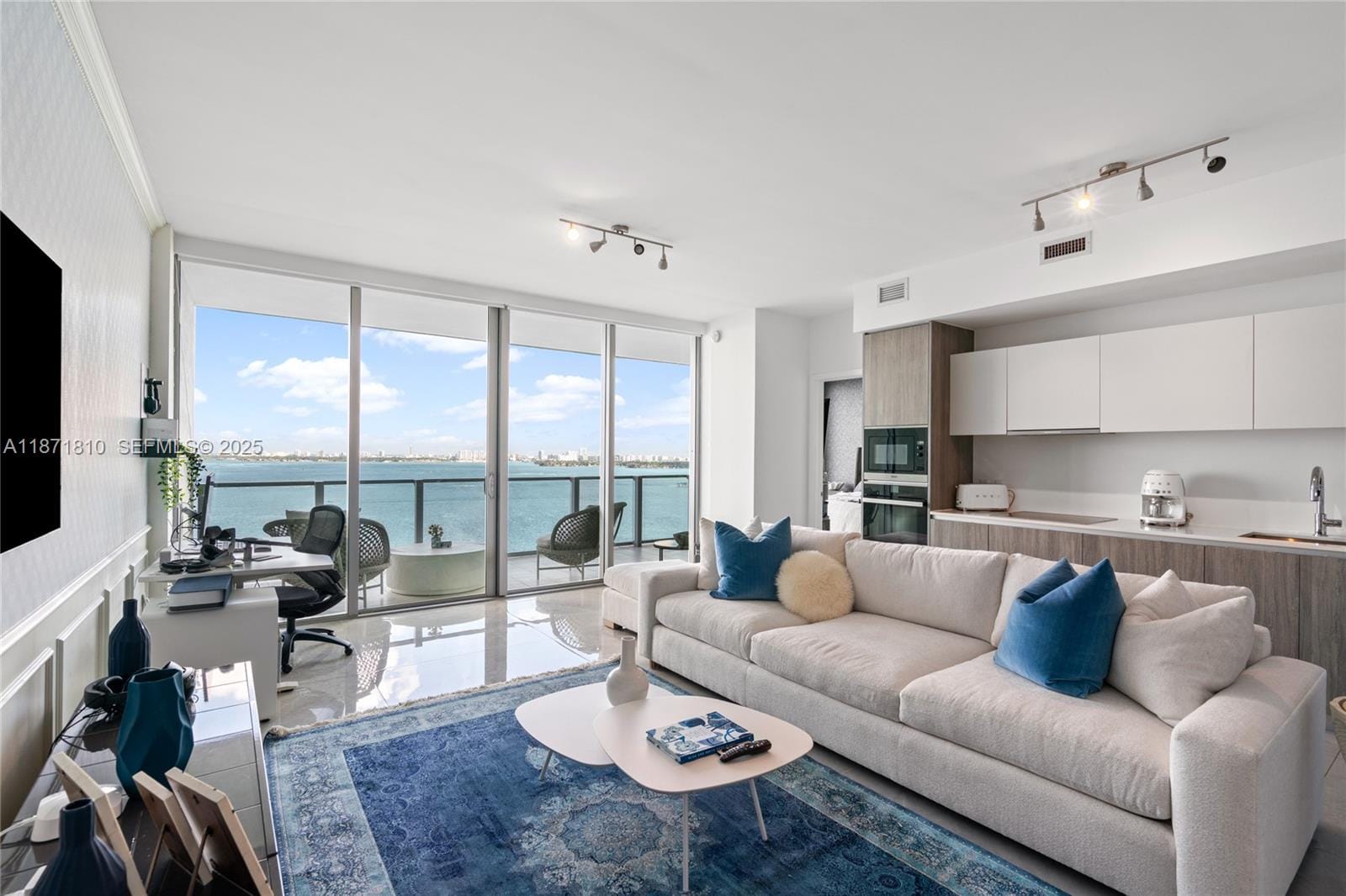 2900 NE 7th Avenue 1804, Miami, FL 33137