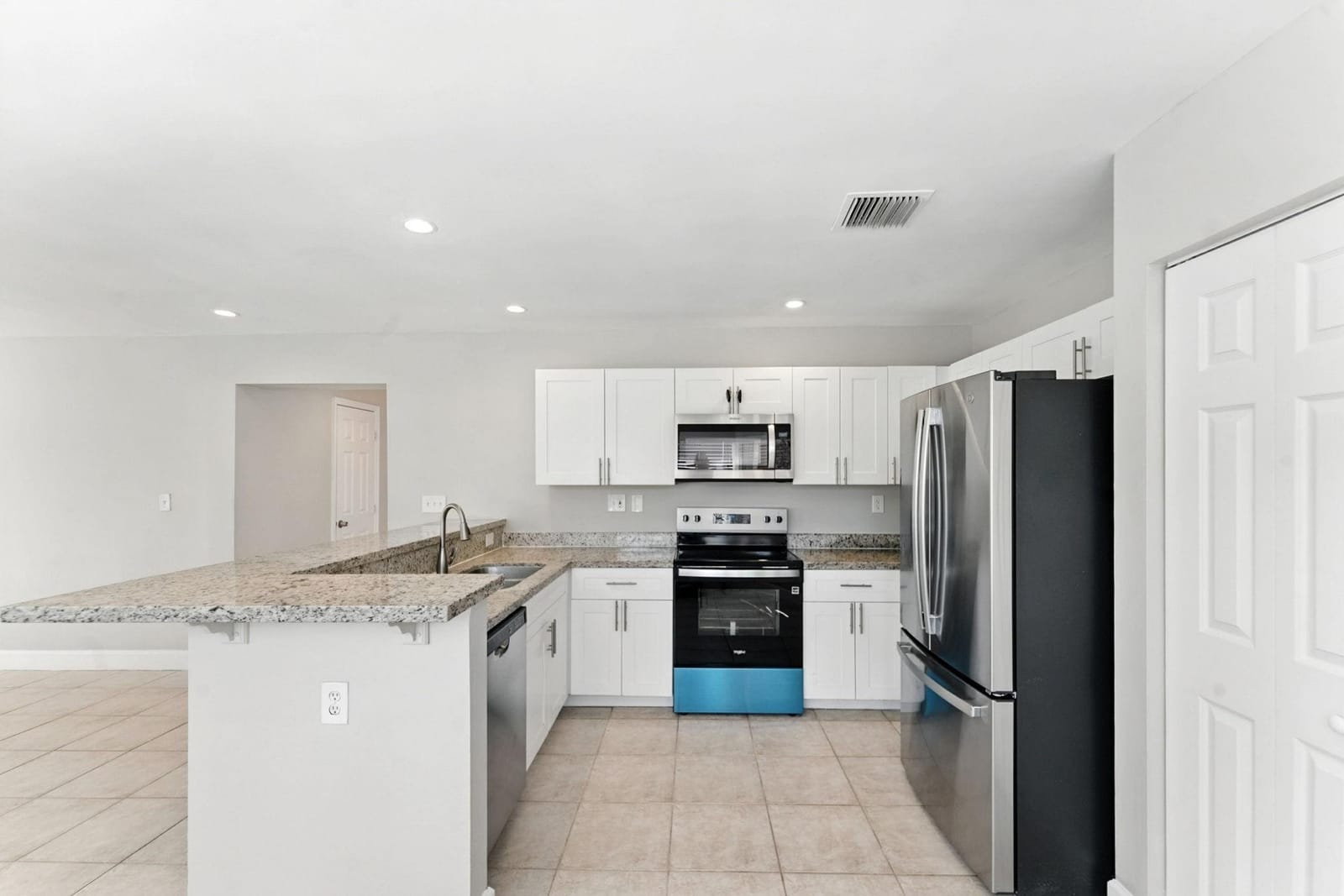9501 SW 155th Avenue — photo 4